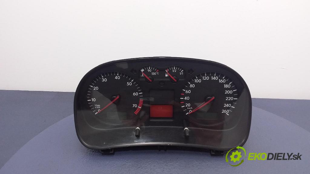 Volkswagen Golf 2001 prístrojovka/ budíky 1J0920826A