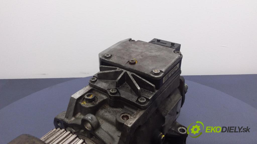 Audi A6 1998 čerpadlo Injekcia: 059130106D