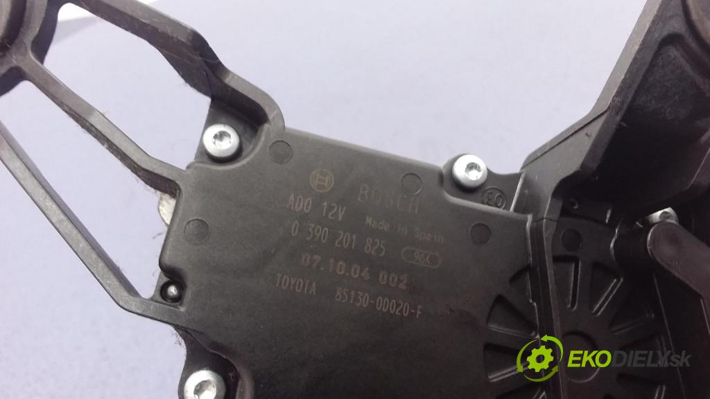 Toyota Yaris 2007 motor: Stierače: zad 85130-0D020