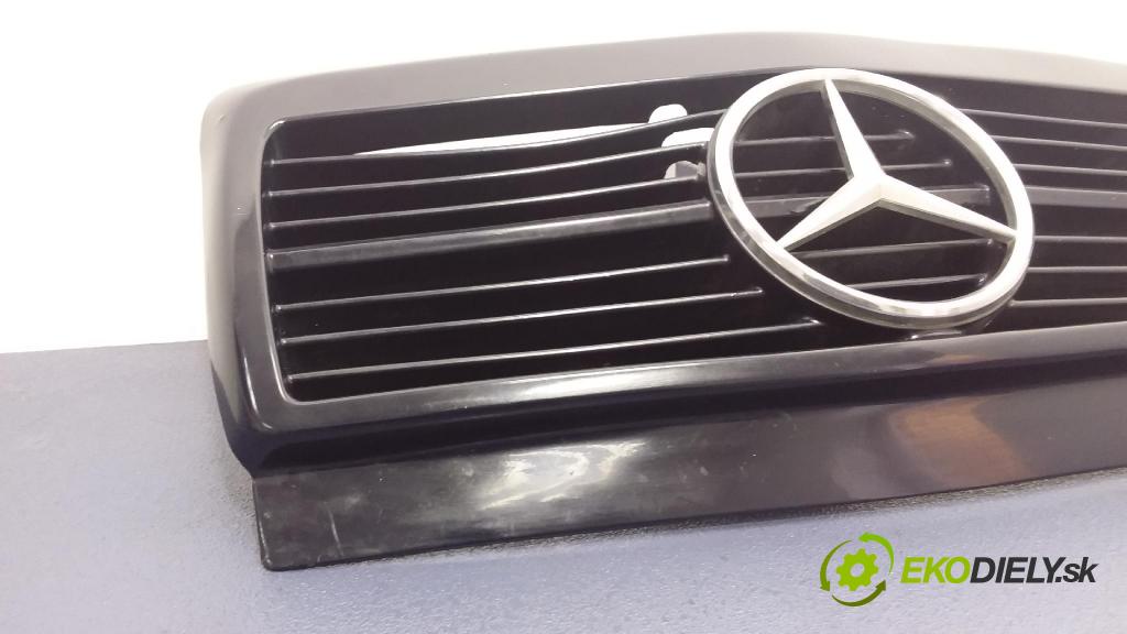 Mercedes-benz 250 d 1989 miežka / Gril: 01216