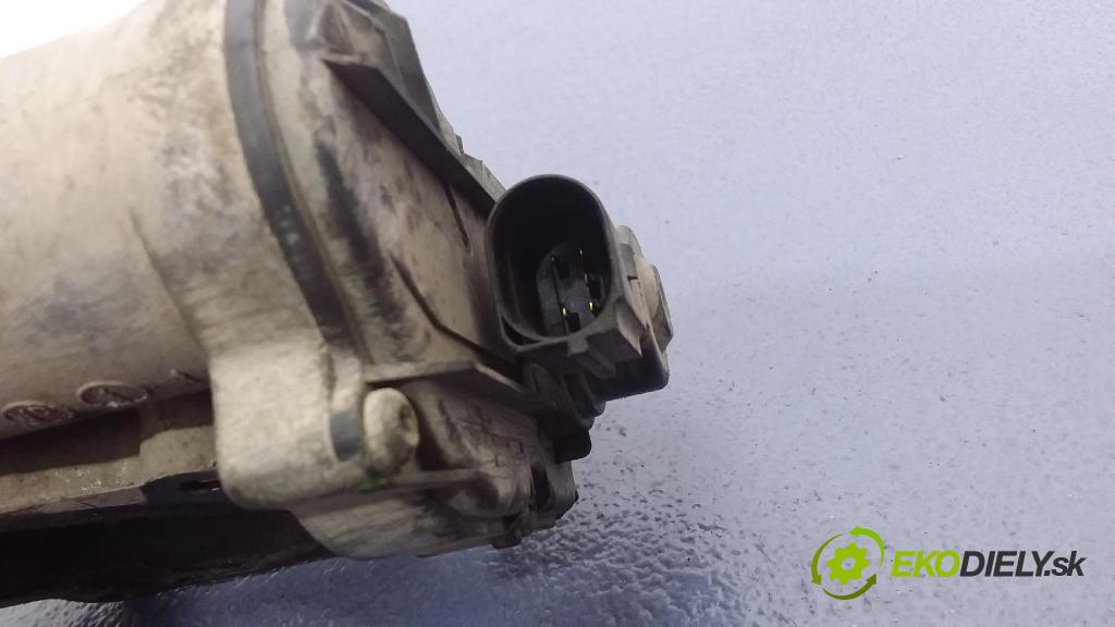 Volkswagen Golf 2002 ventil EGR 036131503AA