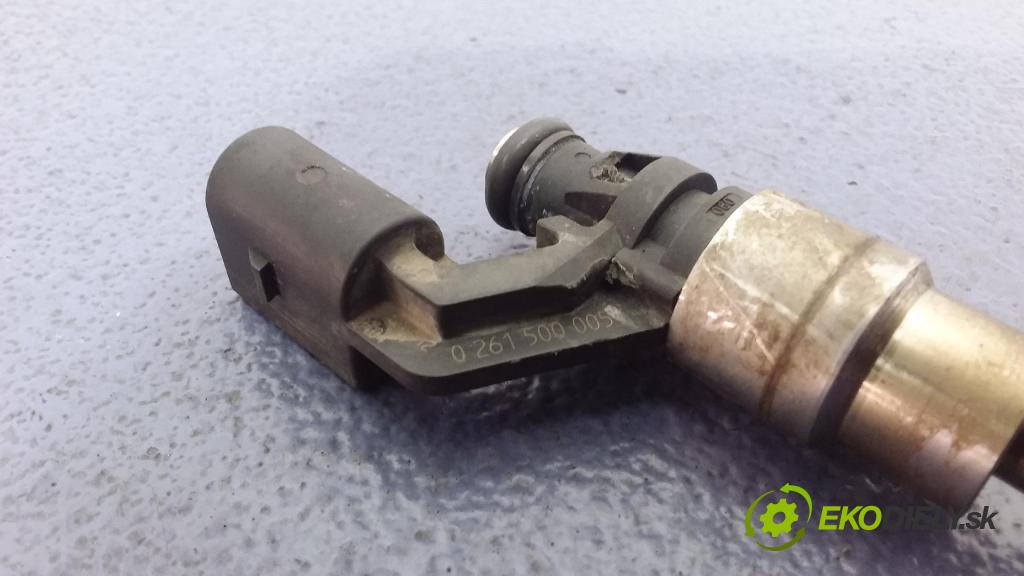 Volkswagen Golf 2002 vstrek 0261500005