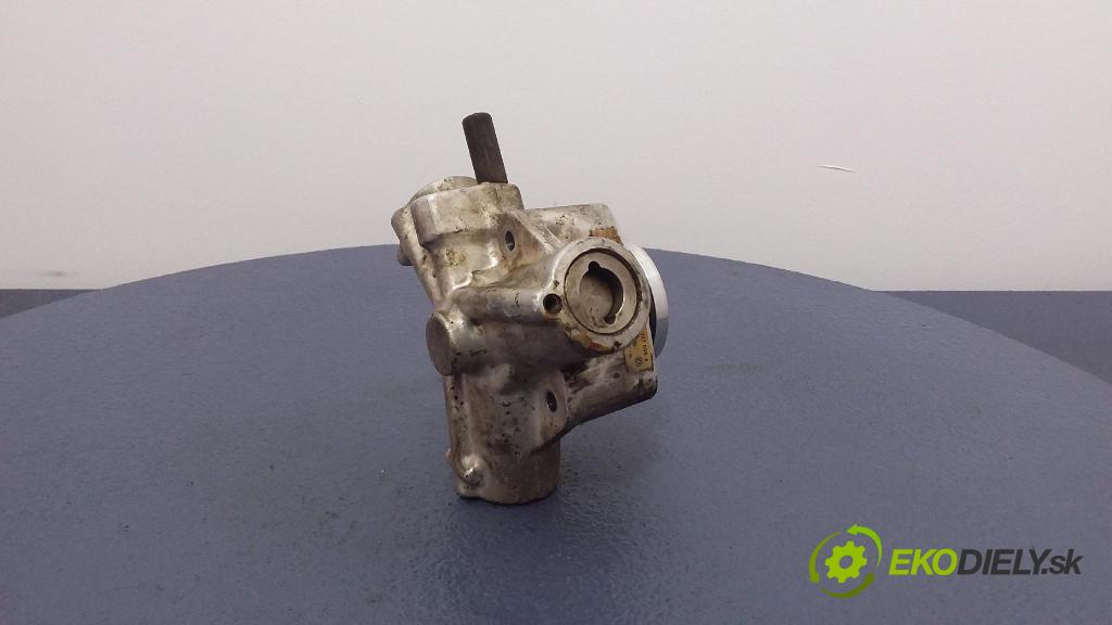 Volkswagen Golf 2002 čerpadlo Palivo: / Systém: Meranie: 036127025J