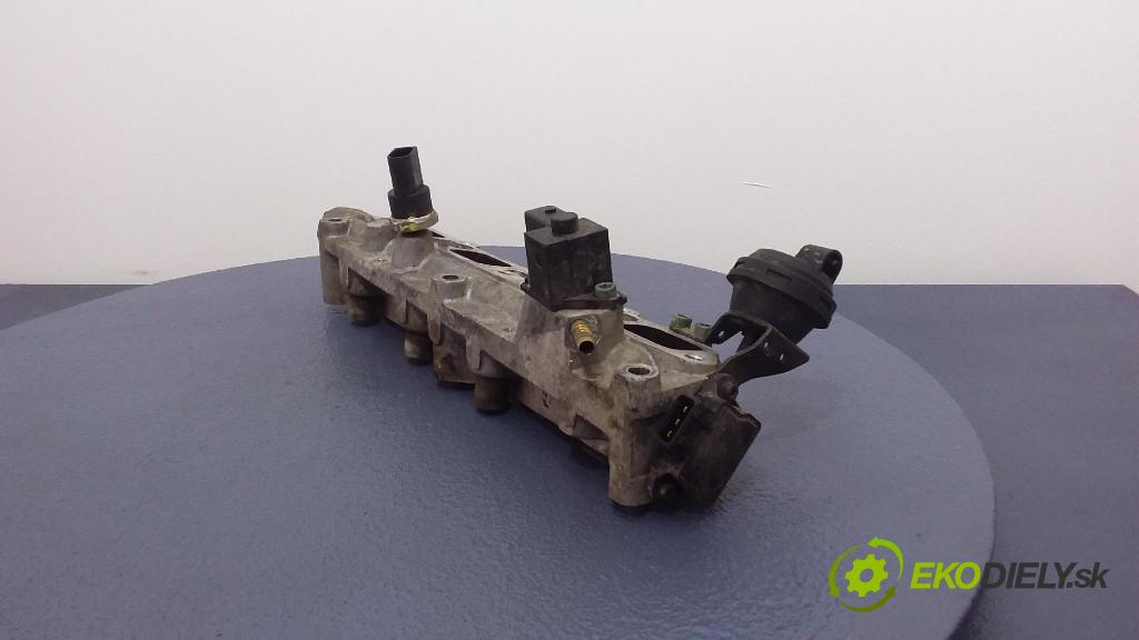 Volkswagen Golf 2002 zvod Sanie: 036133204K