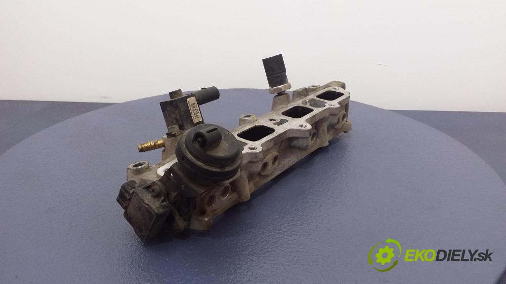 Volkswagen Golf 2002 zvod Sanie: 036133204K