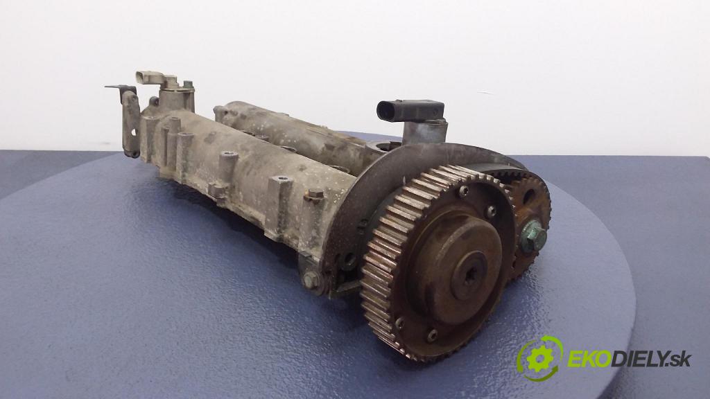 Volkswagen Golf 2002 kryt Ventily: 036103475BB