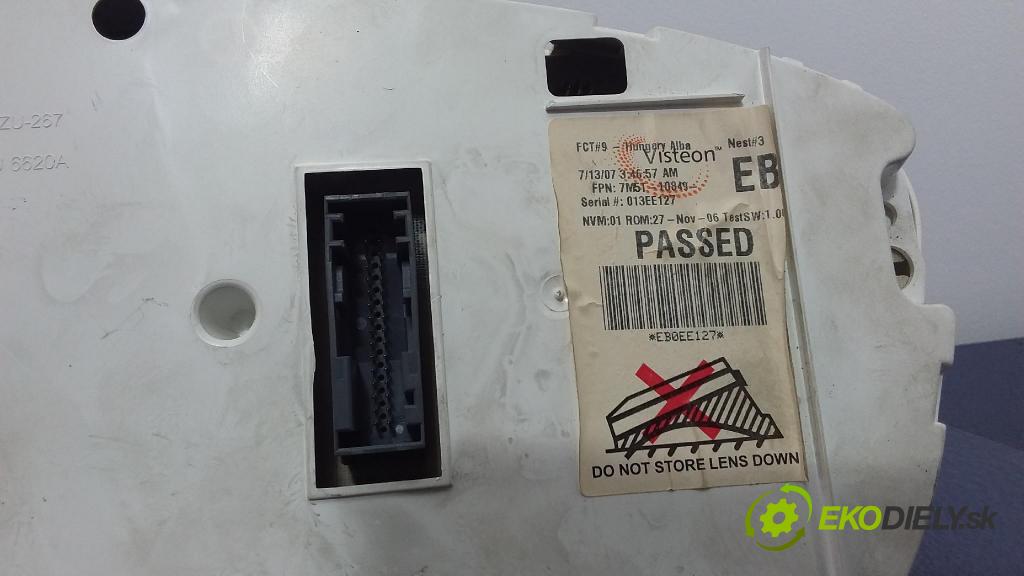 Ford Focus 2007 prístrojovka/ budíky 7M5T-10849-EB