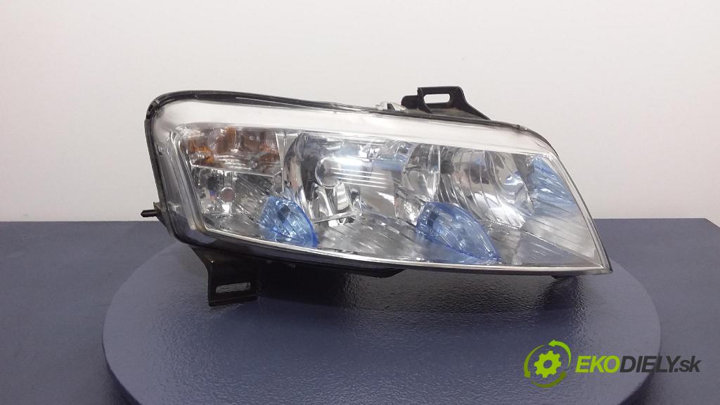 Fiat Stilo 2002 Reflektor: v pravo: 661-1133R