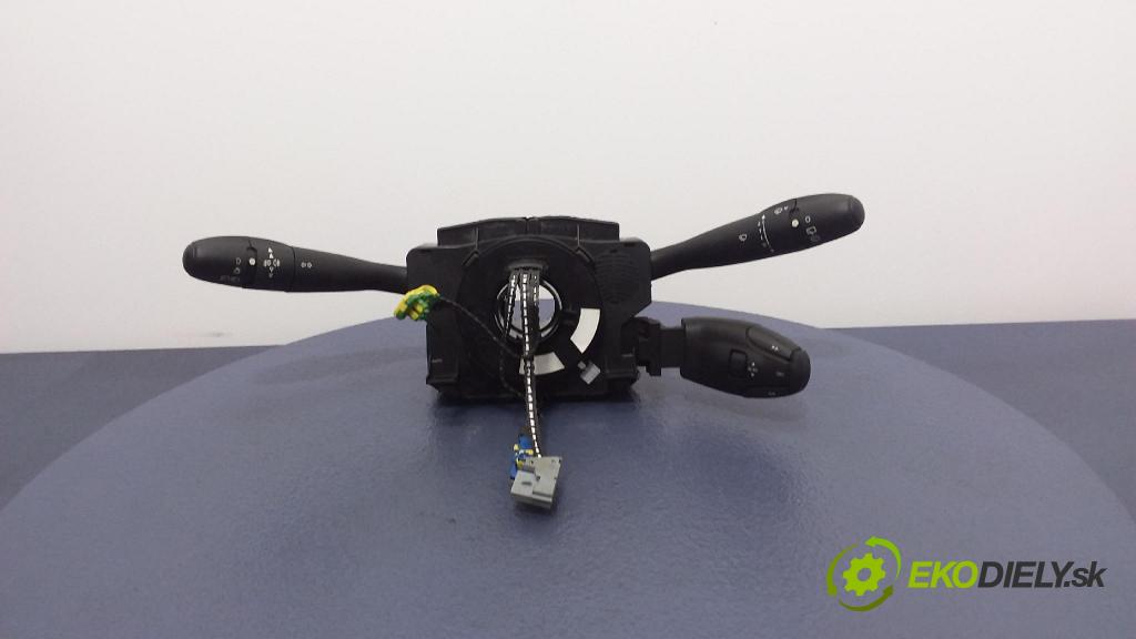 Peugeot 307 2003 prepínač Komplex: 251487