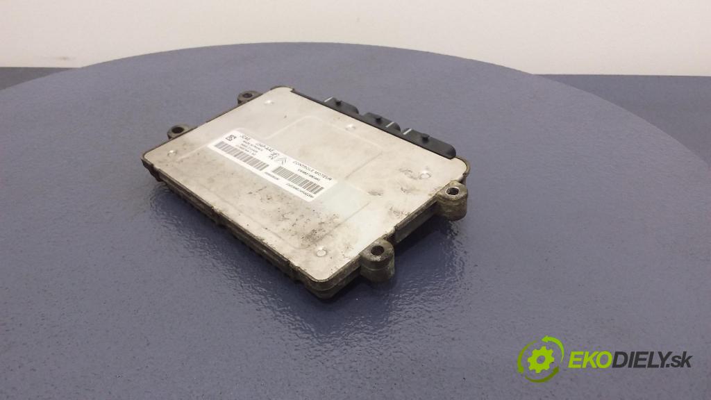 Peugeot 206 2006 riadiaca jednotka Motor: 9661960880