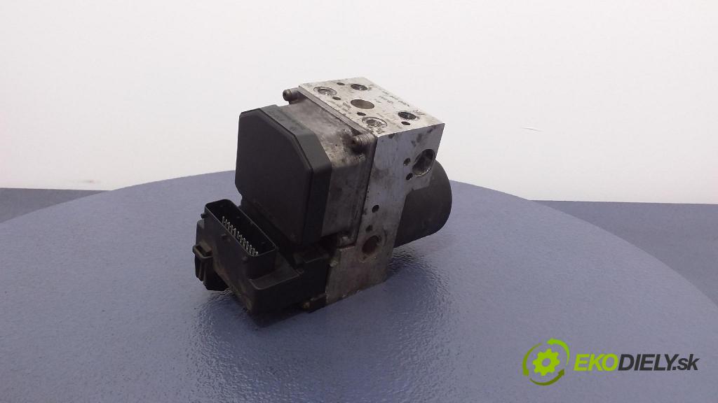 Volkswagen Passat 1.9 tdi 2001 čerpadlo ABS x 3B0614111HL