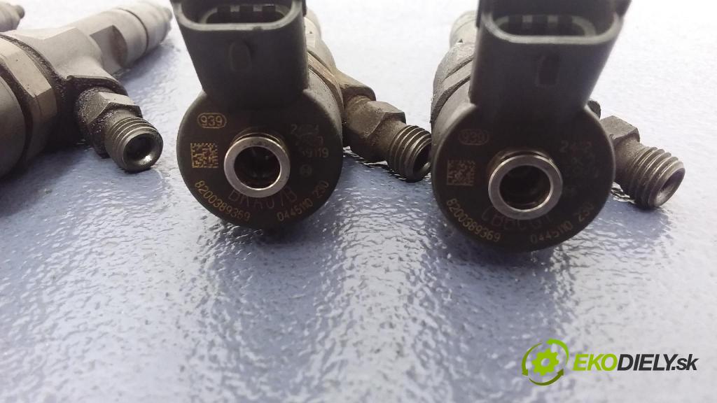 Renault Laguna 2006 vstrek 8200389369