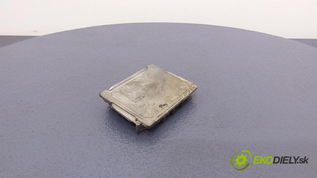 Renault Laguna 2006 střídač: 89034934