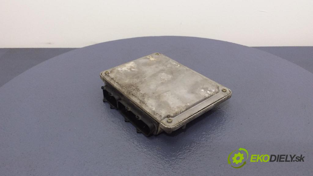 Skoda Octavia 2000 riadiaca jednotka Motor: 038906018GN