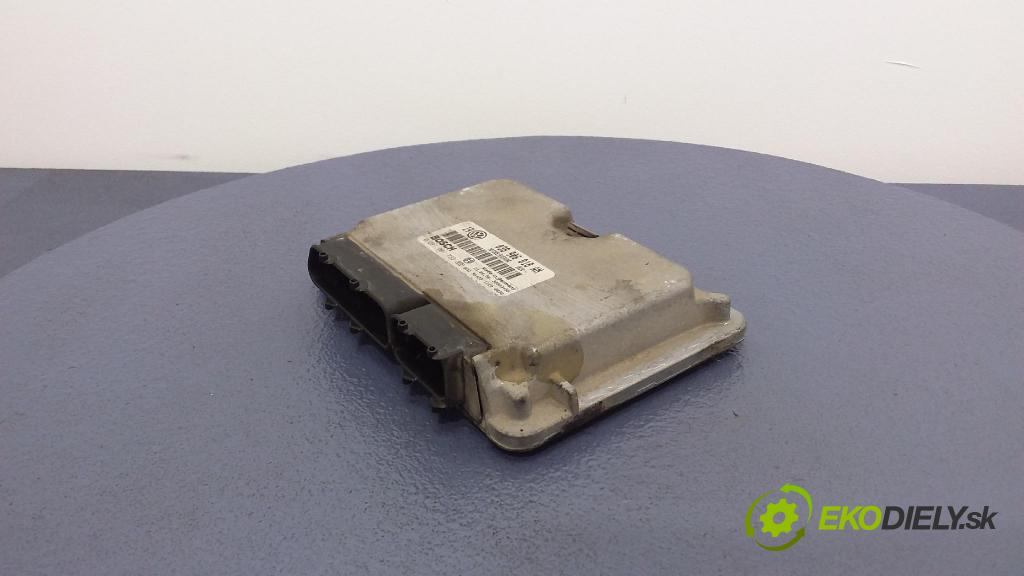 Volkswagen Golf 1998 riadiaca jednotka Motor: 038906018AN