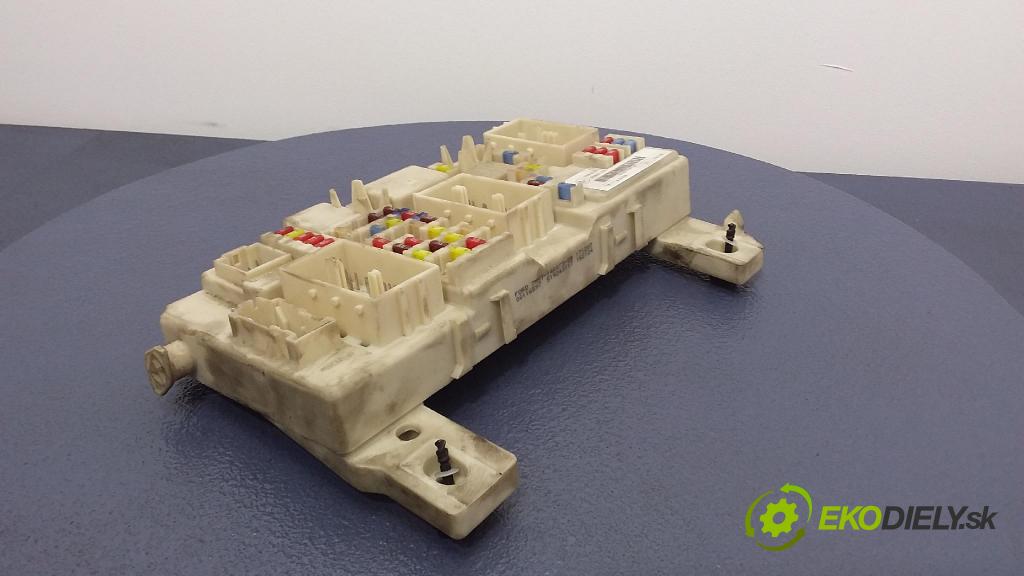 Ford C-max 2008 skrinka Poistky: 7M5T-14A073-DB