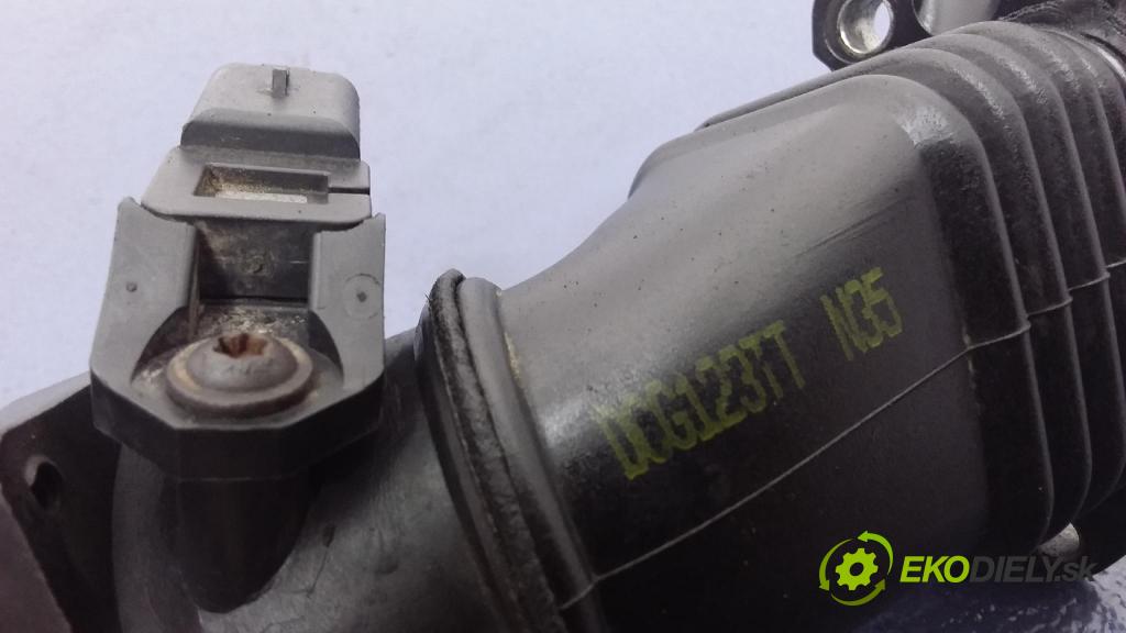 Ford C-max 2008 rúrka Vzduch: DCG123TT