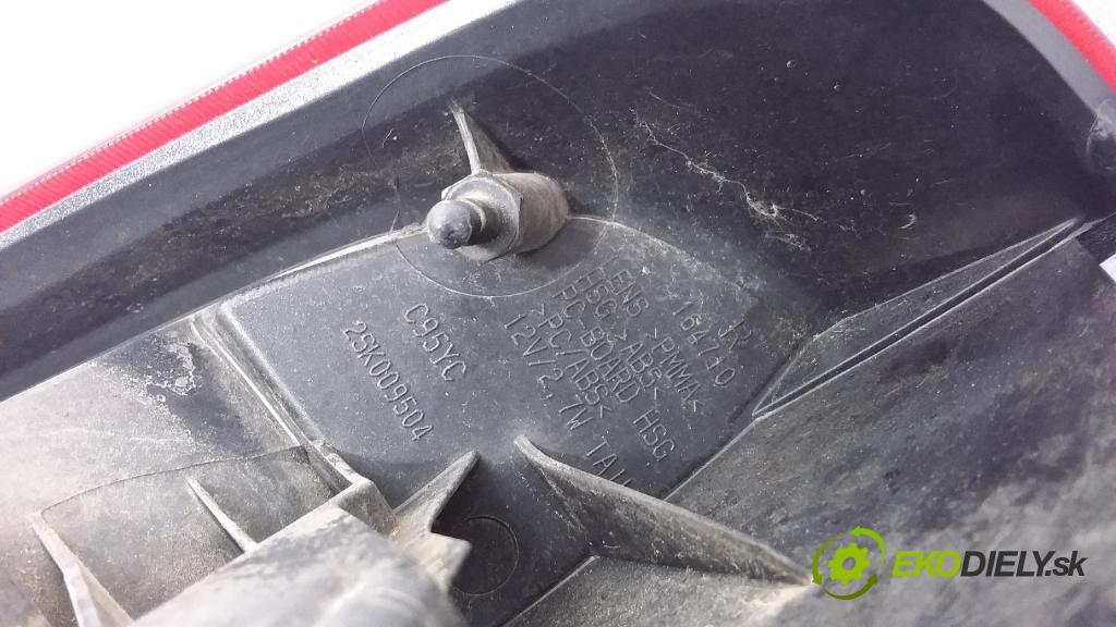 Ford C-max 2008 svetlo / reflektor zad Prava: Vonkajsia: 2SK009504