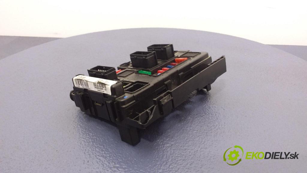 Citroen C3 2005 skrinka Poistky: 9650618380