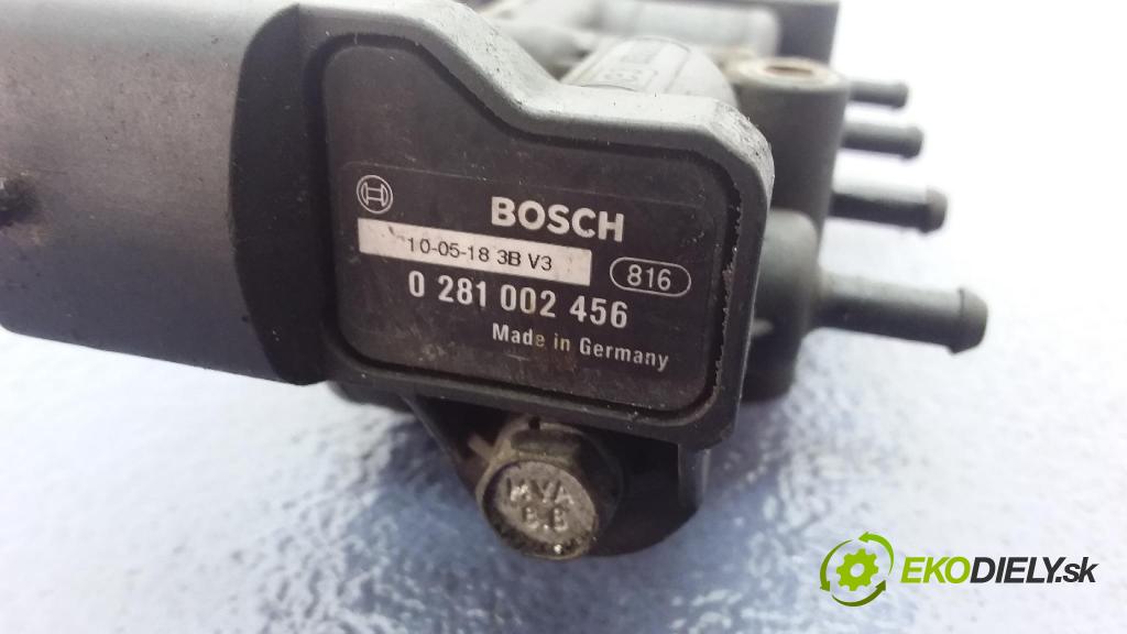 Opel Meriva 2004 lišta Dodávka: 10R-000057