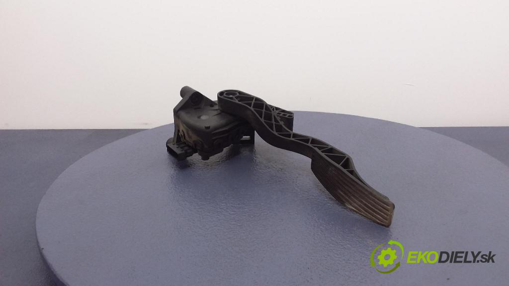 Opel Meriva 2004 pedal Plyn: 93335443