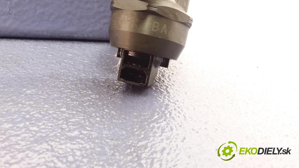 Audi A4 2006 vstrek 038130073AG