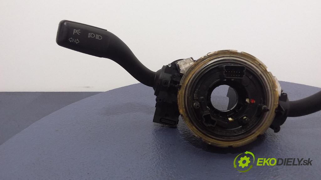 Audi A4 2006 prepínač Komplex: 8E0953549Q