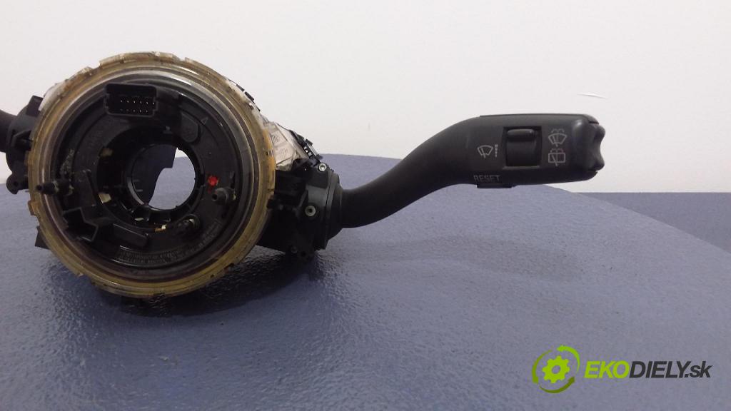 Audi A4 2006 prepínač Komplex: 8E0953549Q