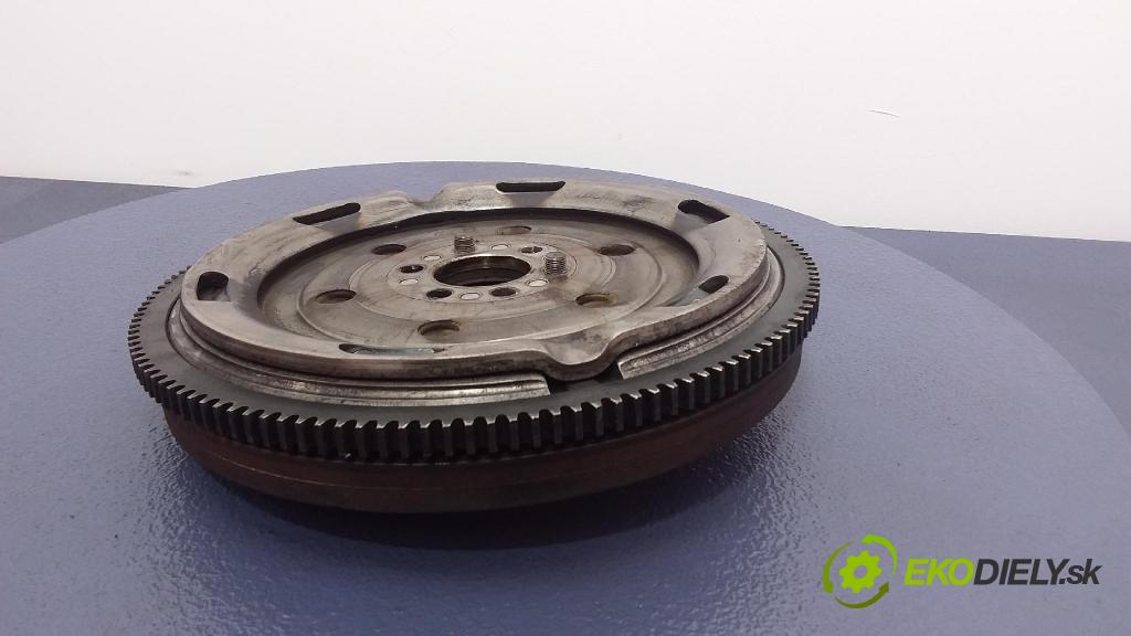 Audi A4 2006 Spojka: / koleso 415062308