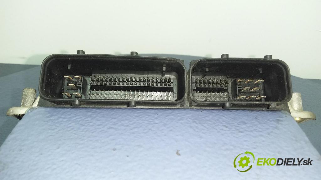 Seat Leon 2001 riadiaca jednotka Motor: 038906019FK