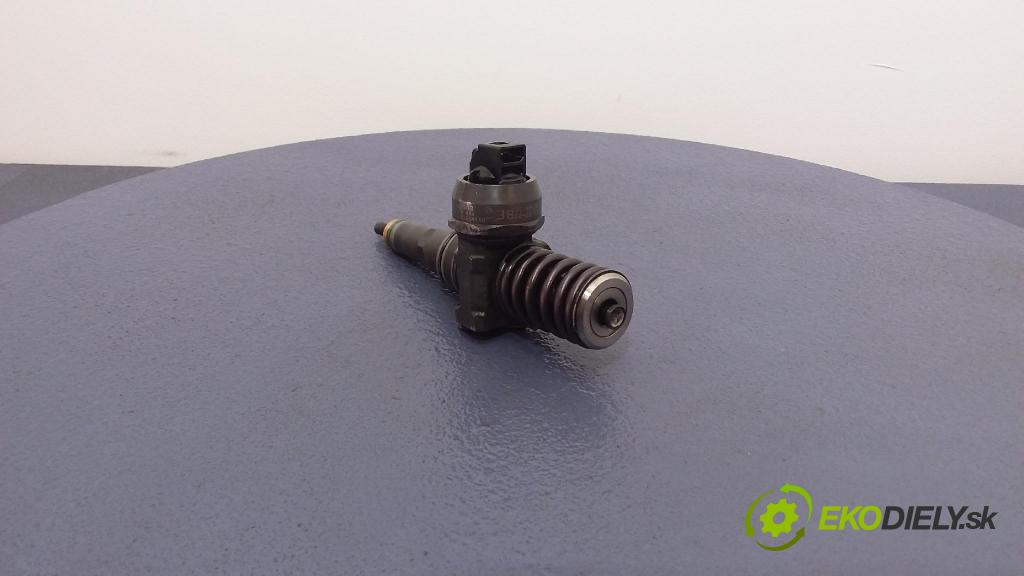 Seat Leon 2001 vstrek 038130073AL