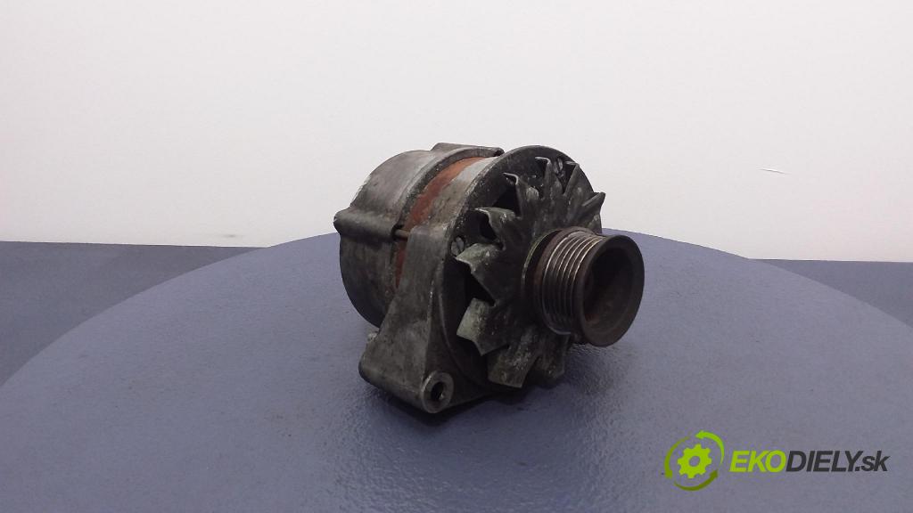 Mercedes E-klasa 1989 Alternator 0120489331