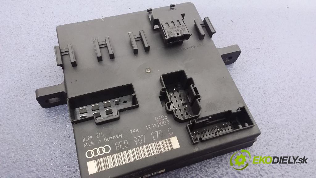 Audi A4 2003 riadiaca jednotka svetiel 8E0907279C