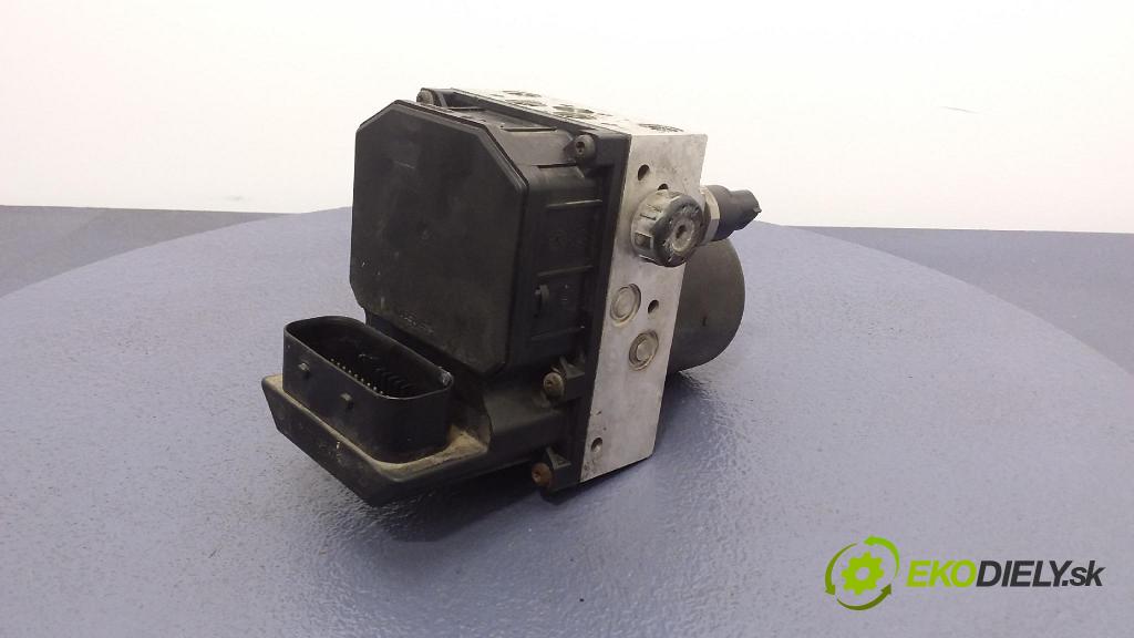 Audi A4 2003 čerpadlo ABS x 8E0614517A