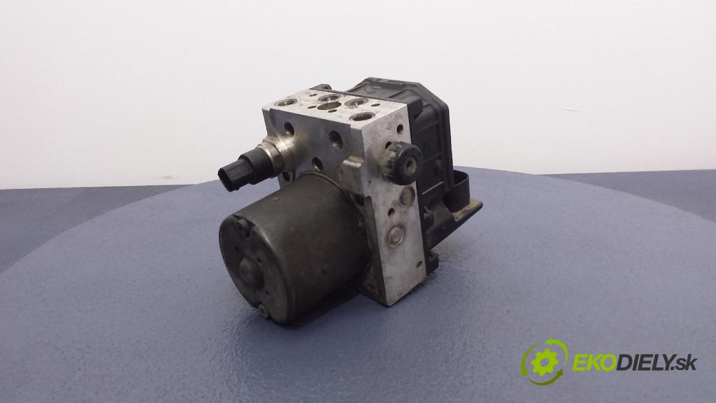 Audi A4 2003 čerpadlo ABS x 8E0614517A