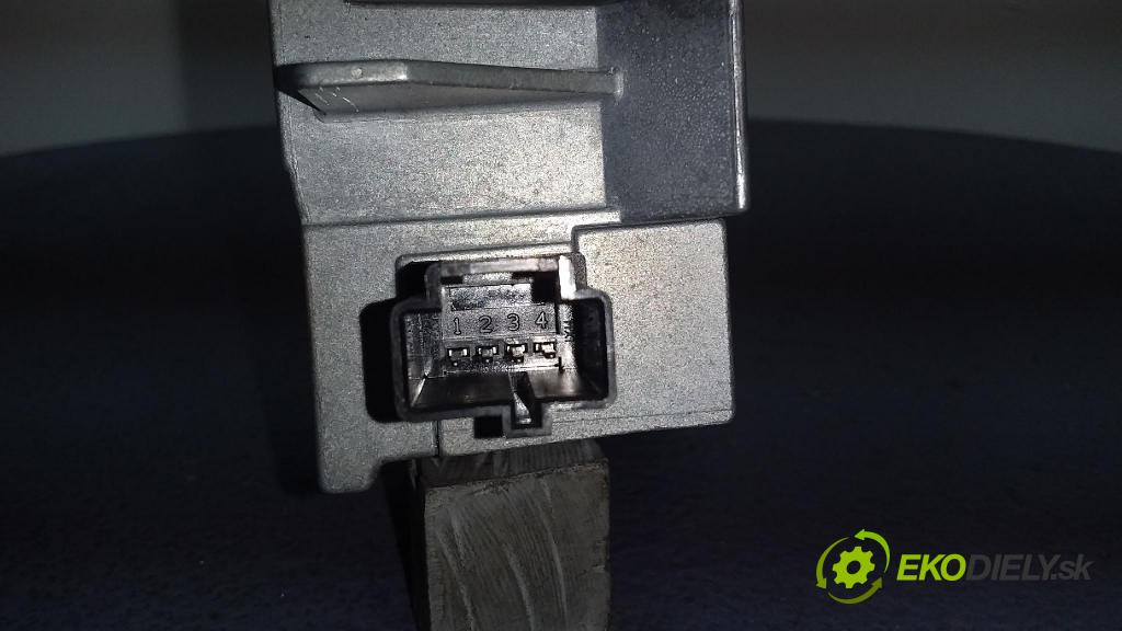 Ford Mondeo 2008 Stĺpik volant x 7G91-3F880