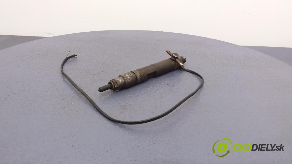 Vw Transporter 1997 vstrek 074130202A