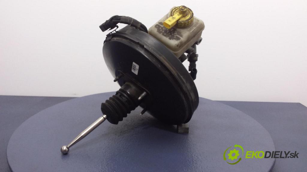 Vw New beetle 1999 servo Brzdní: 1J1614205