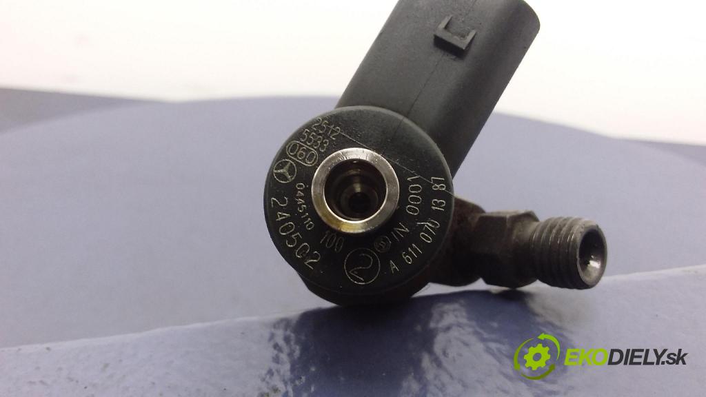 Chrysler Pt cruiser 2002 vstřikovač A6110701387