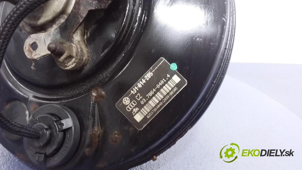 Volkswagen Golf 2000 servo Brzdní: 1J1614205