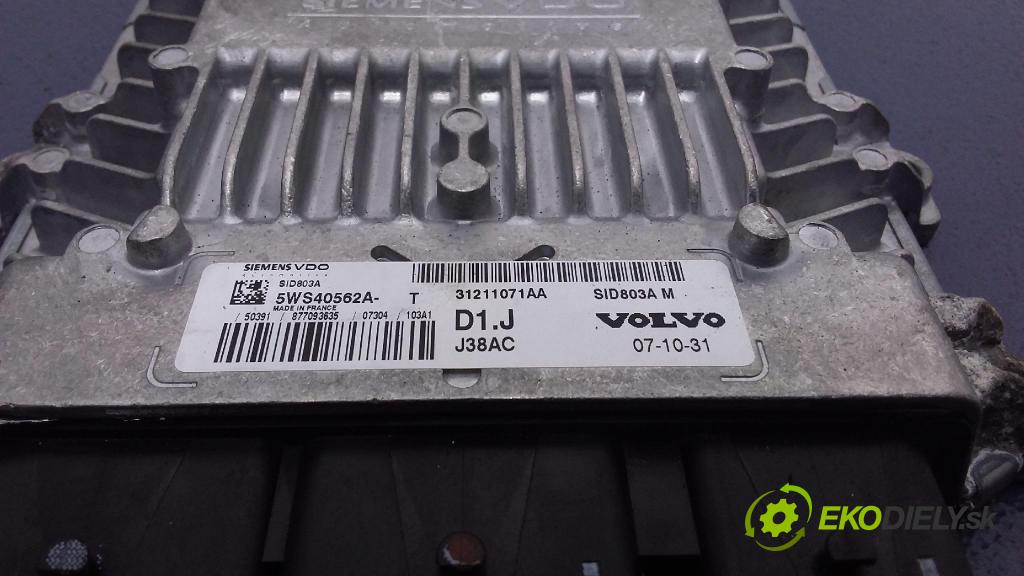 Volvo V50 2008 riadiaca jednotka Motor: 31211071AA