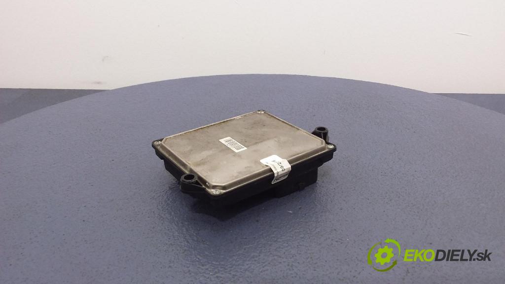 Vw Polo 1996 riadiaca jednotka 10R-036616