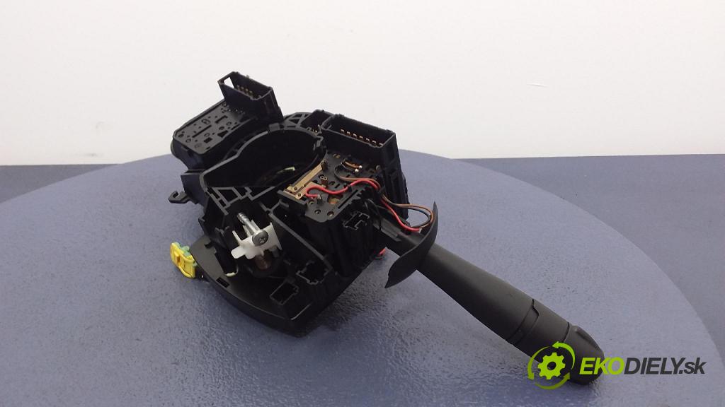 Renault Laguna 2005 prepínač Komplex: 8200420148