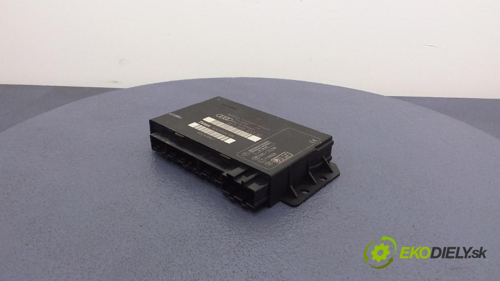 Audi A4 2001 riadiaca jednotka Komfortu 8E0959433AG