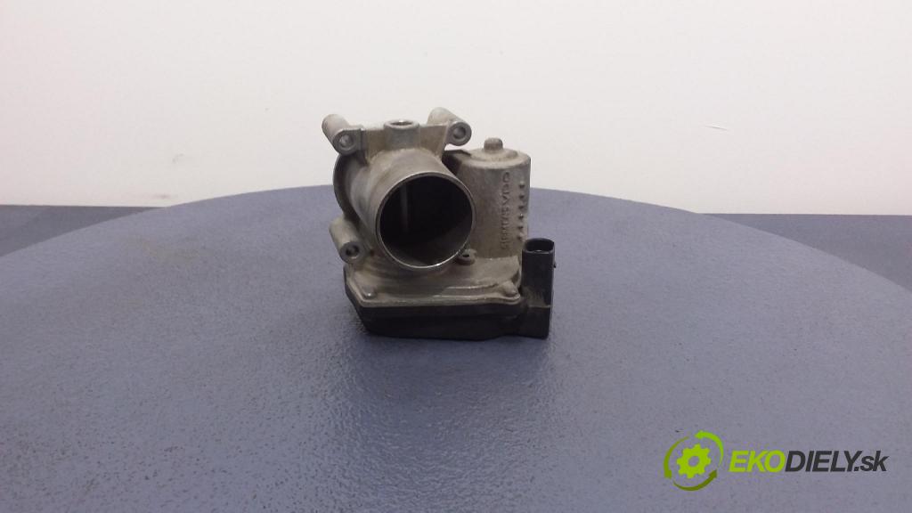 Skoda Fabia 2004 klapka 03C133062B