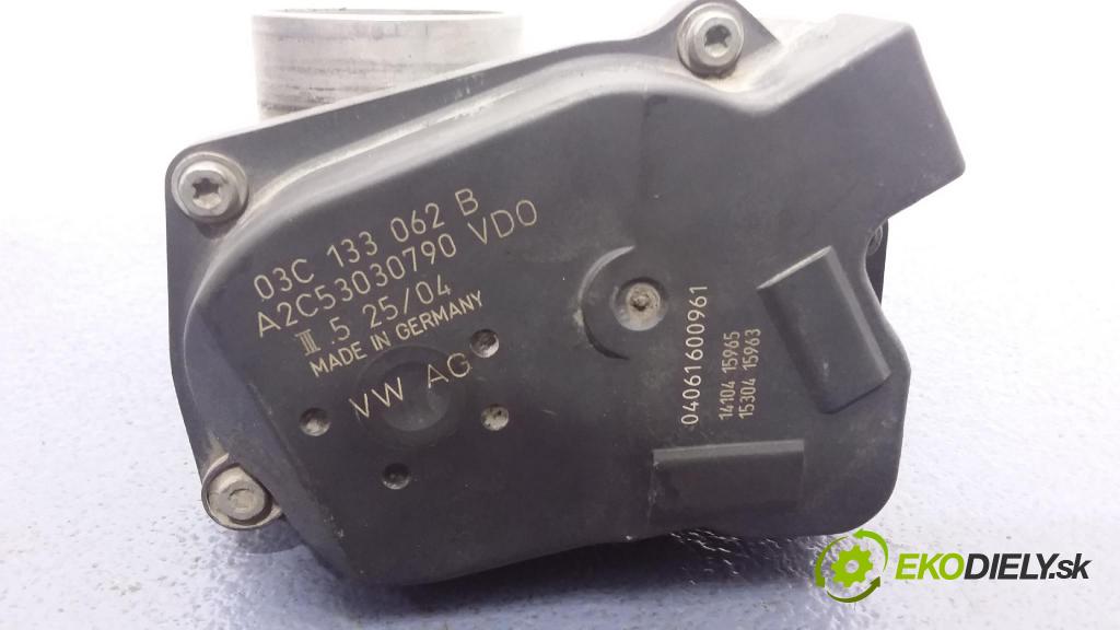 Skoda Fabia 2004 klapka 03C133062B