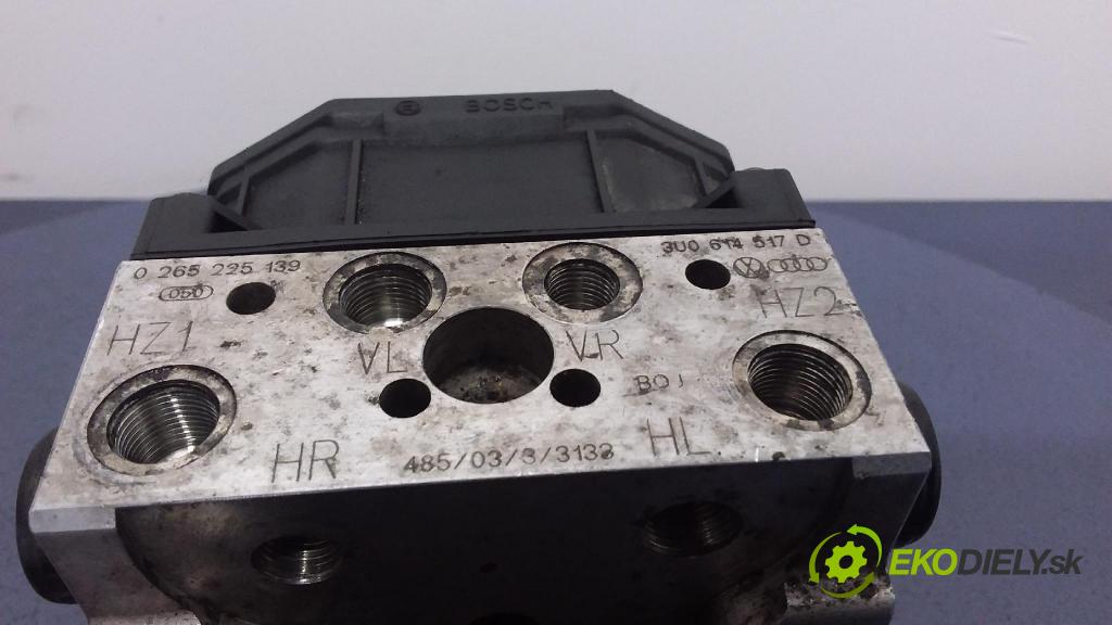 Skoda Superb 2004 čerpadlo ABS x 3U0614517D