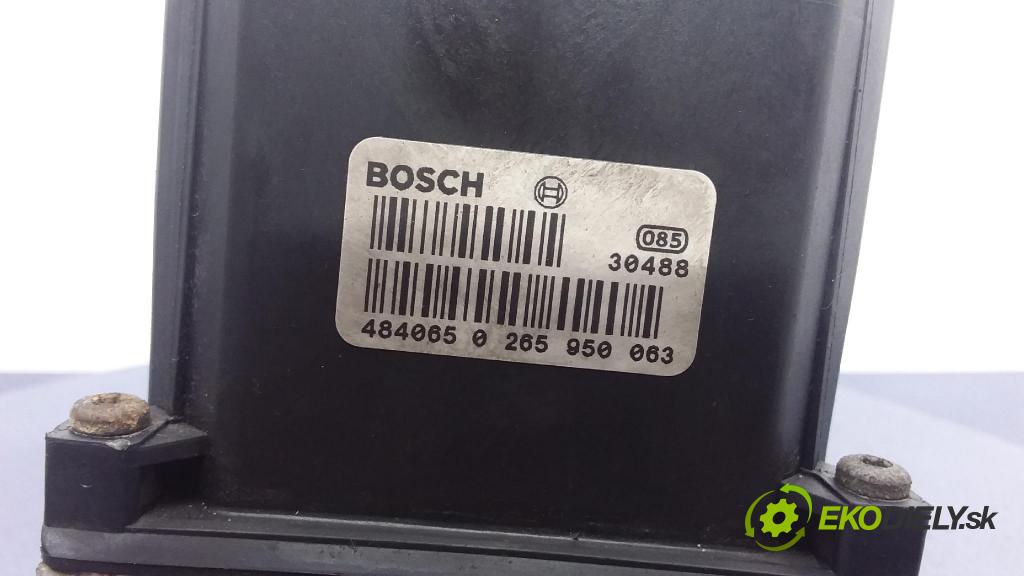 Skoda Superb 2004 čerpadlo ABS x 3U0614517D