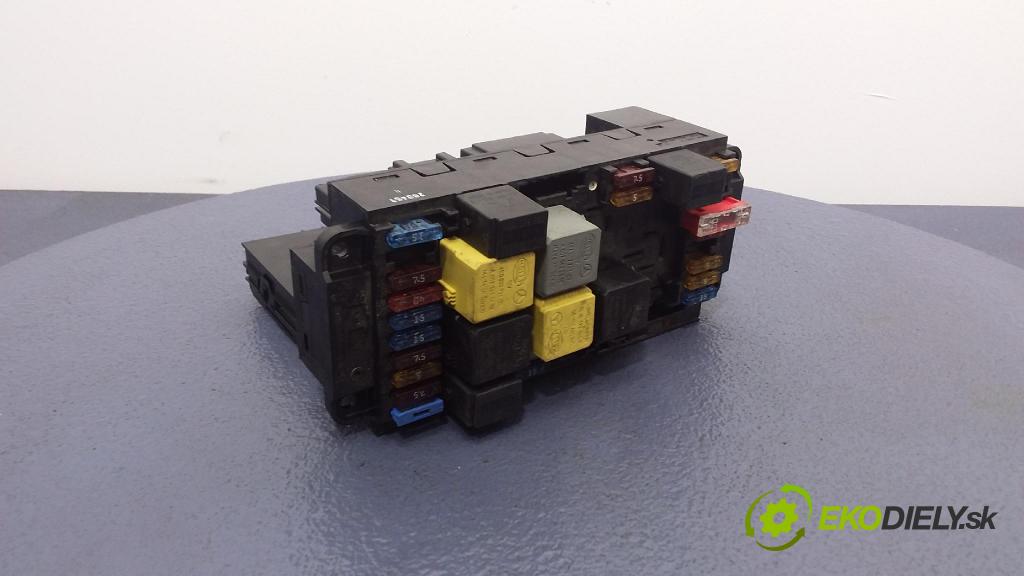 Mercedes-benz C 200 cdi 2004 skrinka Poistky: 2035452901