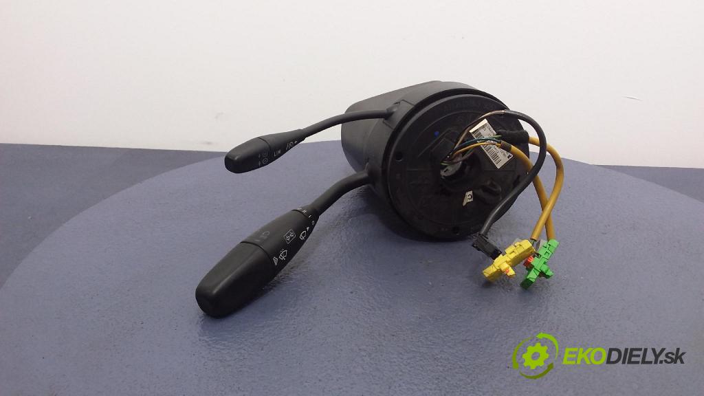 Mercedes-benz C 200 cdi 2004 prepínač Komplex: A2035401945